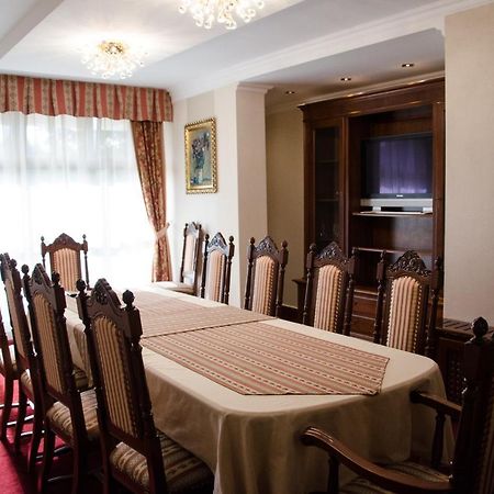 Edelweiss Poiana Hotels Пояна Брашов Екстериор снимка