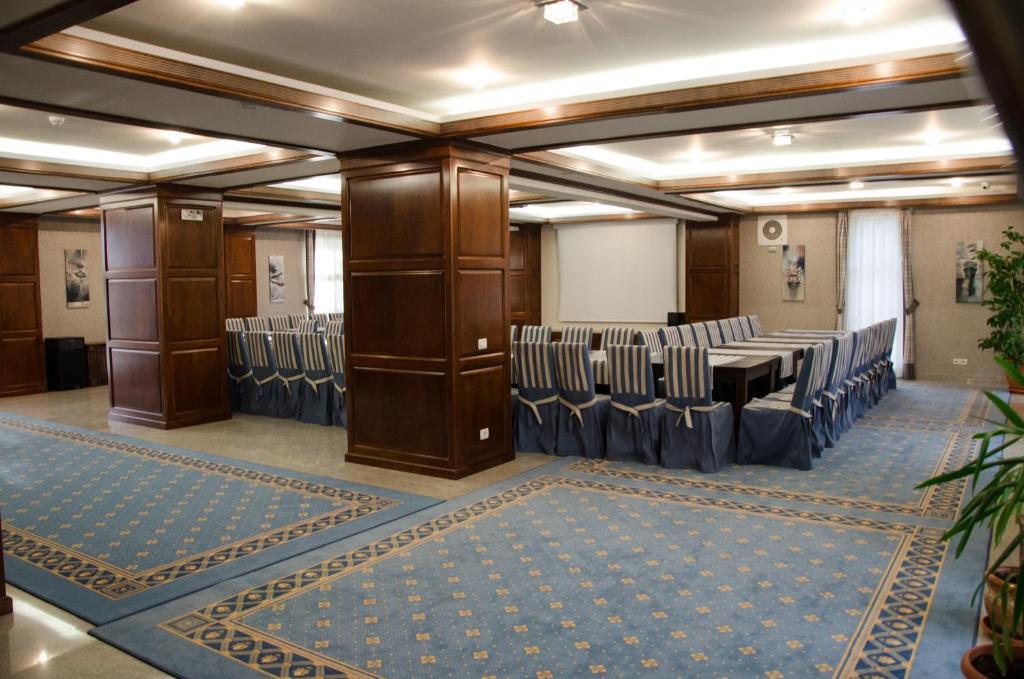 Edelweiss Poiana Hotels Пояна Брашов Екстериор снимка
