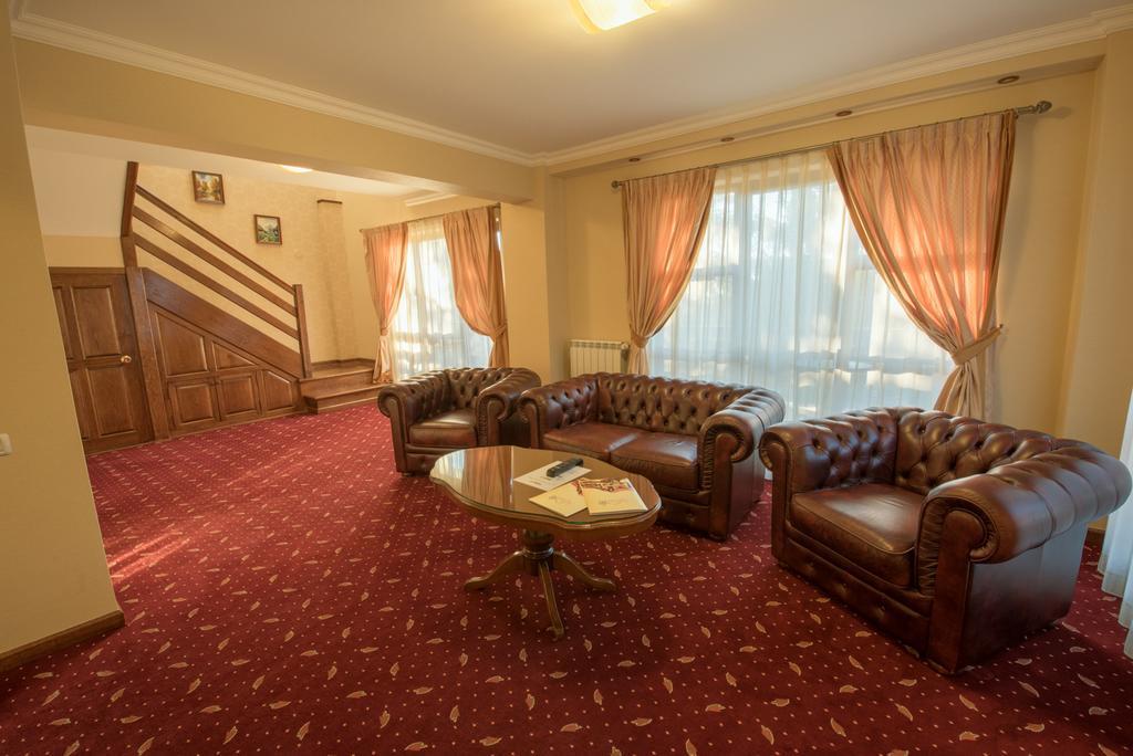 Edelweiss Poiana Hotels Пояна Брашов Екстериор снимка