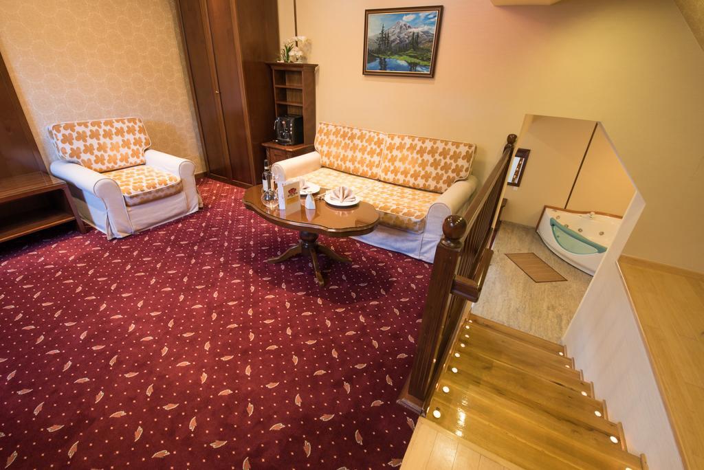 Edelweiss Poiana Hotels Пояна Брашов Екстериор снимка