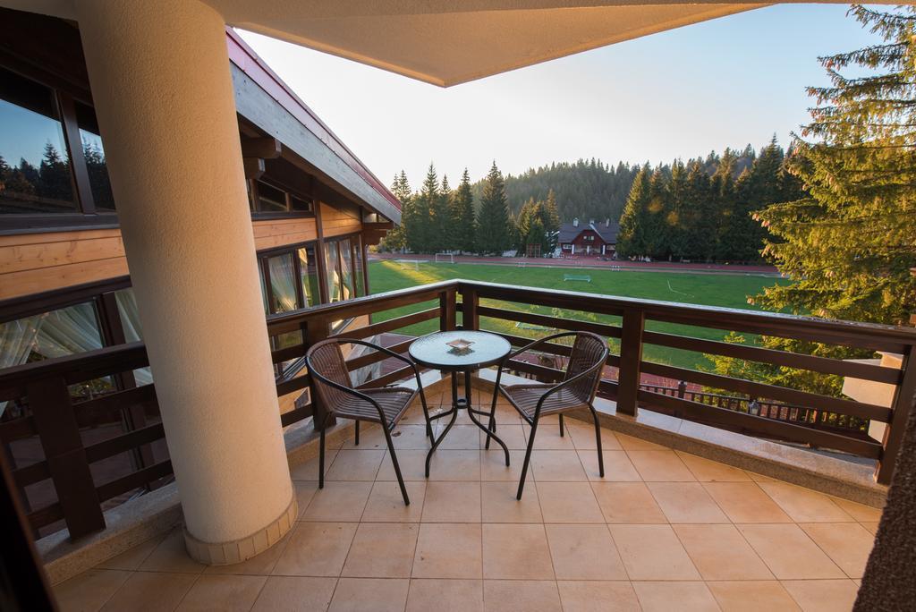 Edelweiss Poiana Hotels Пояна Брашов Екстериор снимка
