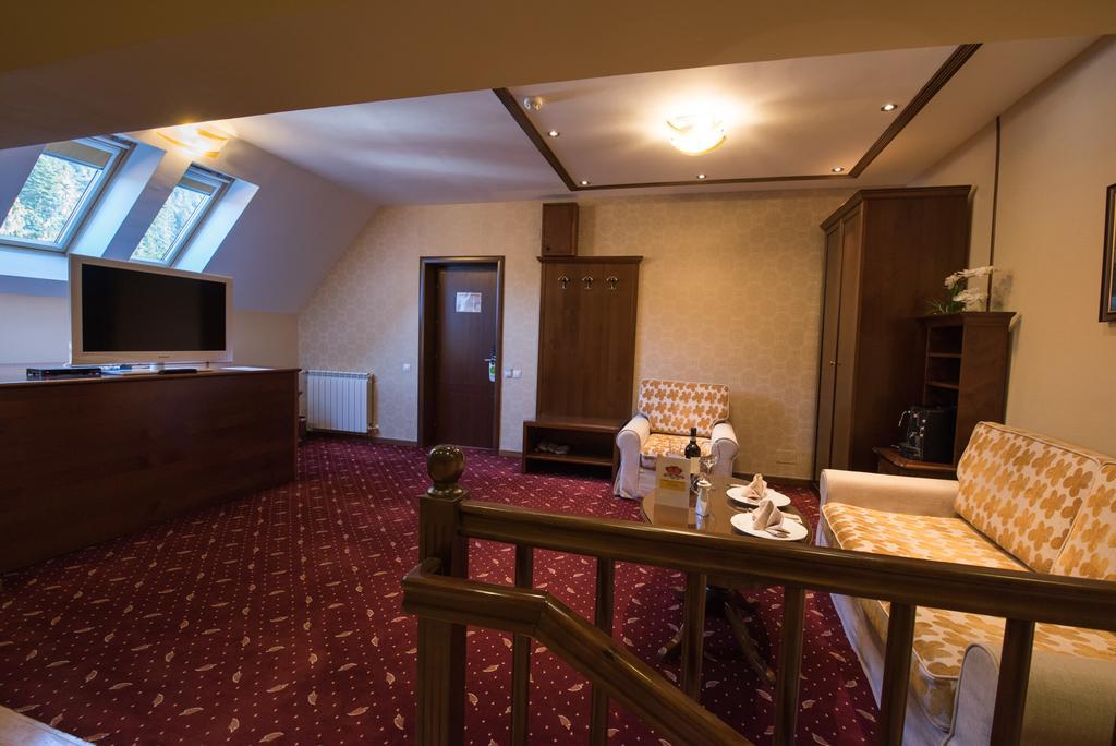 Edelweiss Poiana Hotels Пояна Брашов Екстериор снимка