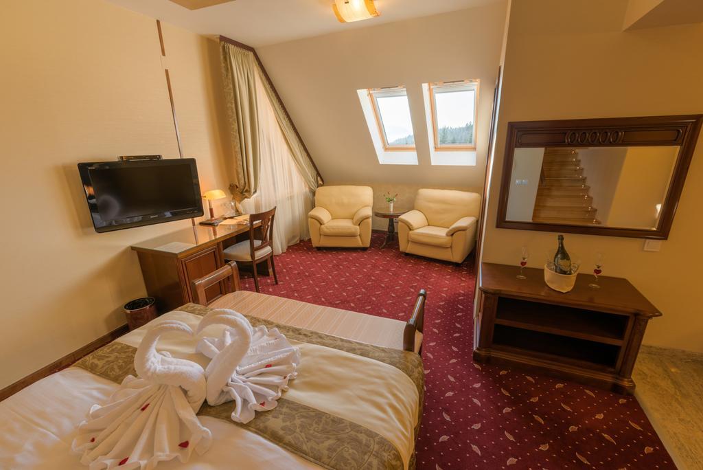 Edelweiss Poiana Hotels Пояна Брашов Екстериор снимка